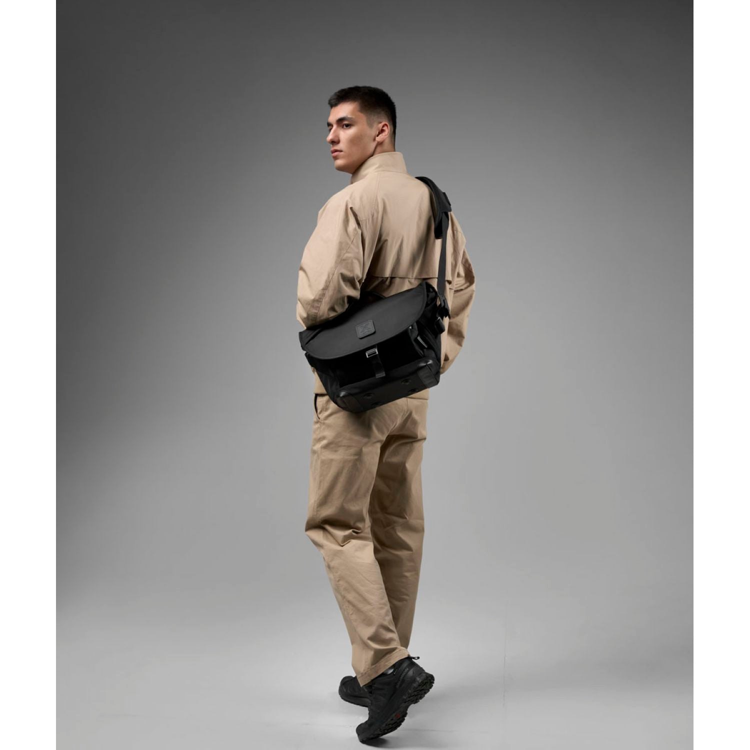 [PRE-ORDER] ALPAKA 7Ven Messenger Decade Edition 14" Ballastic Nylon 840D Bag