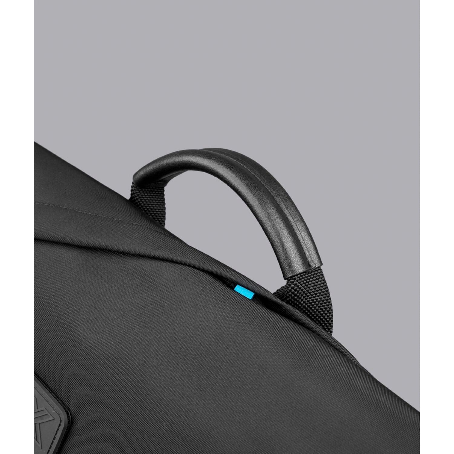 [PRE-ORDER] ALPAKA 7Ven Messenger Decade Edition 16" Ballastic Nylon 840D Bag