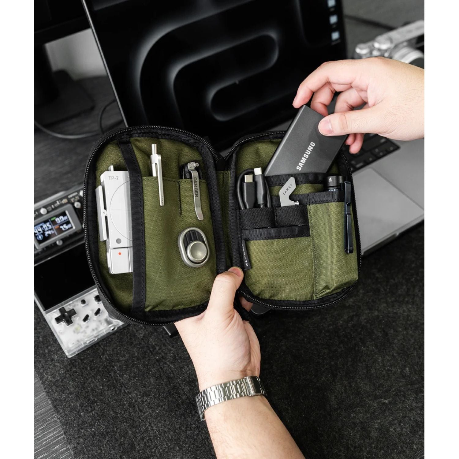 ALPAKA Admin Pouch Pro