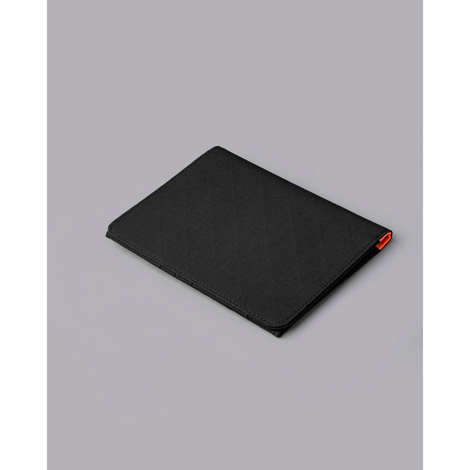 ALPAKA ARK Bifold Passport Wallet