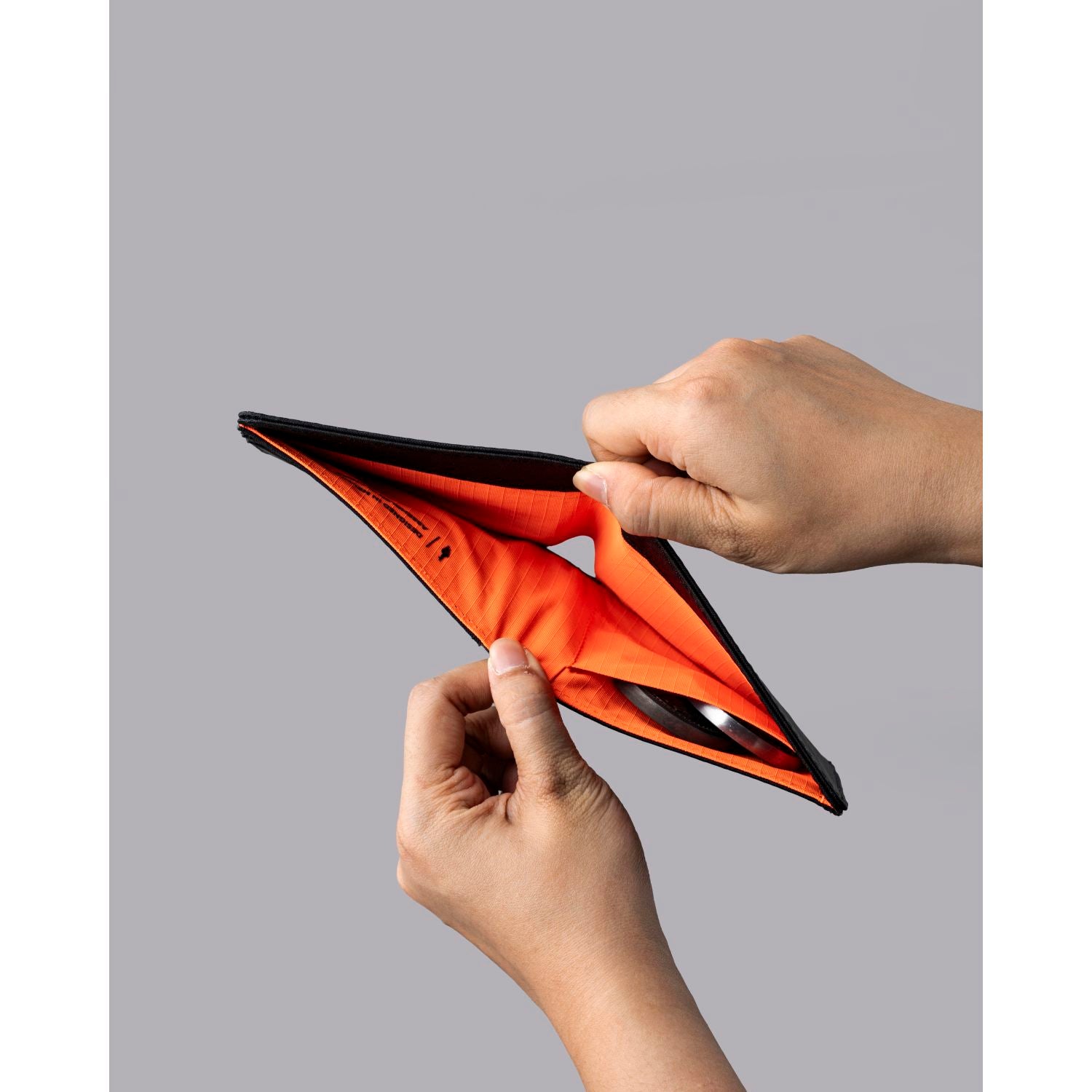 ALPAKA ARK Classic Wallet