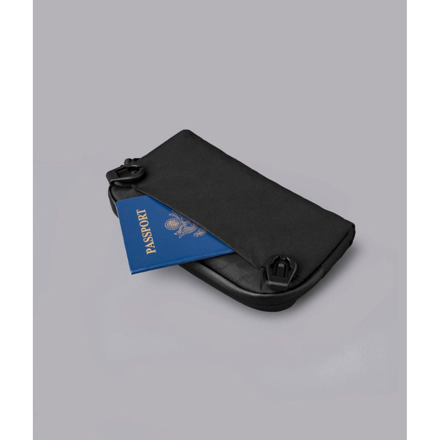 ALPAKA Flight Pouch Pro
