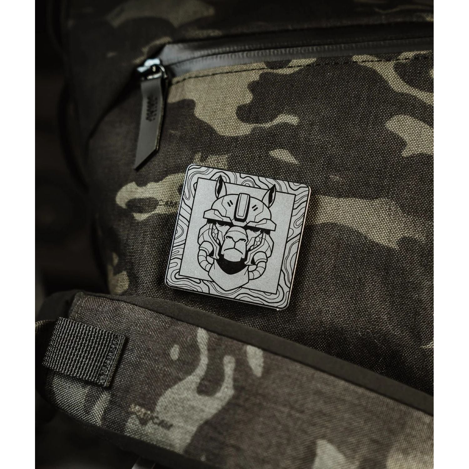ALPAKA Flow Satchel With Padded Strap 4L