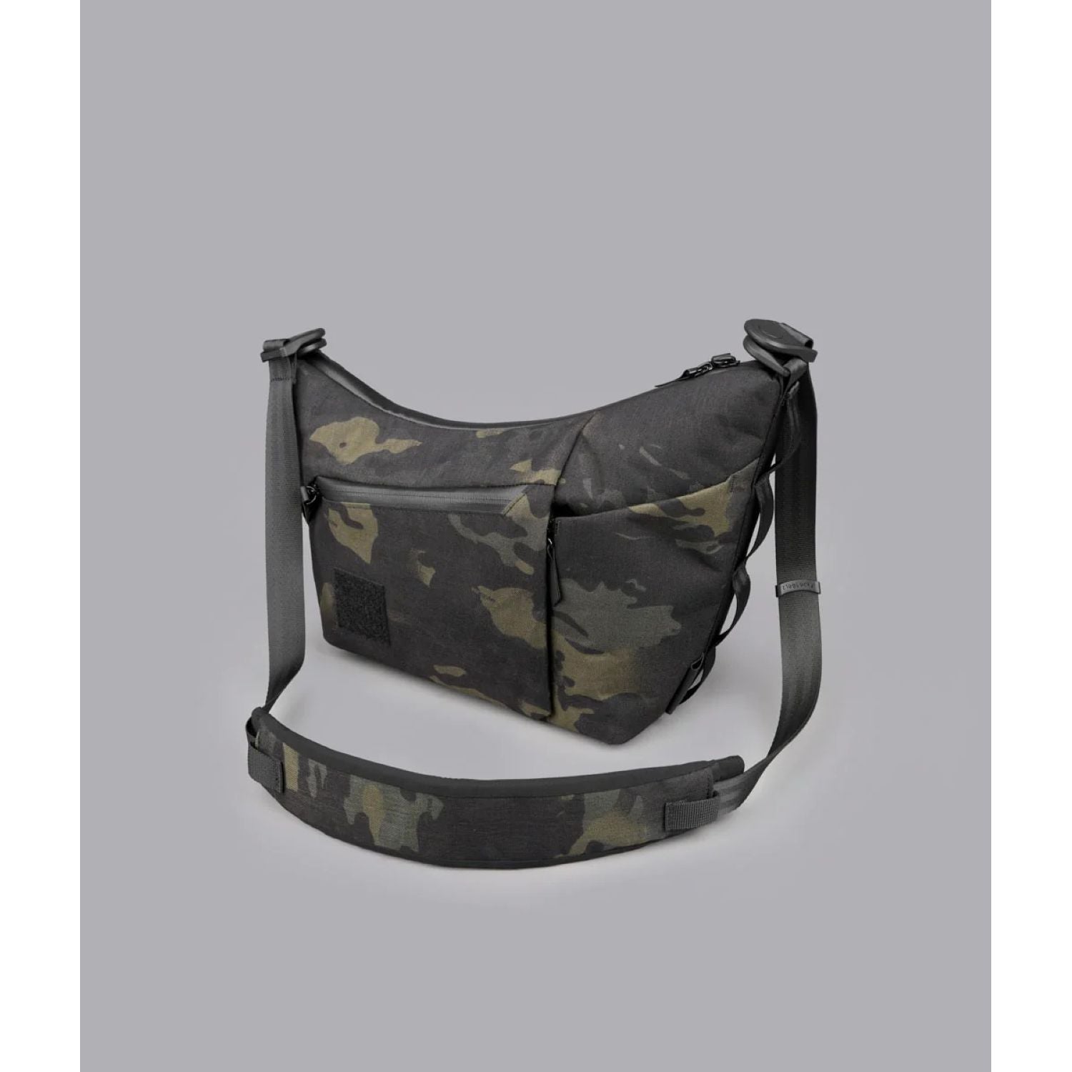ALPAKA Flow Satchel With Padded Strap 4L
