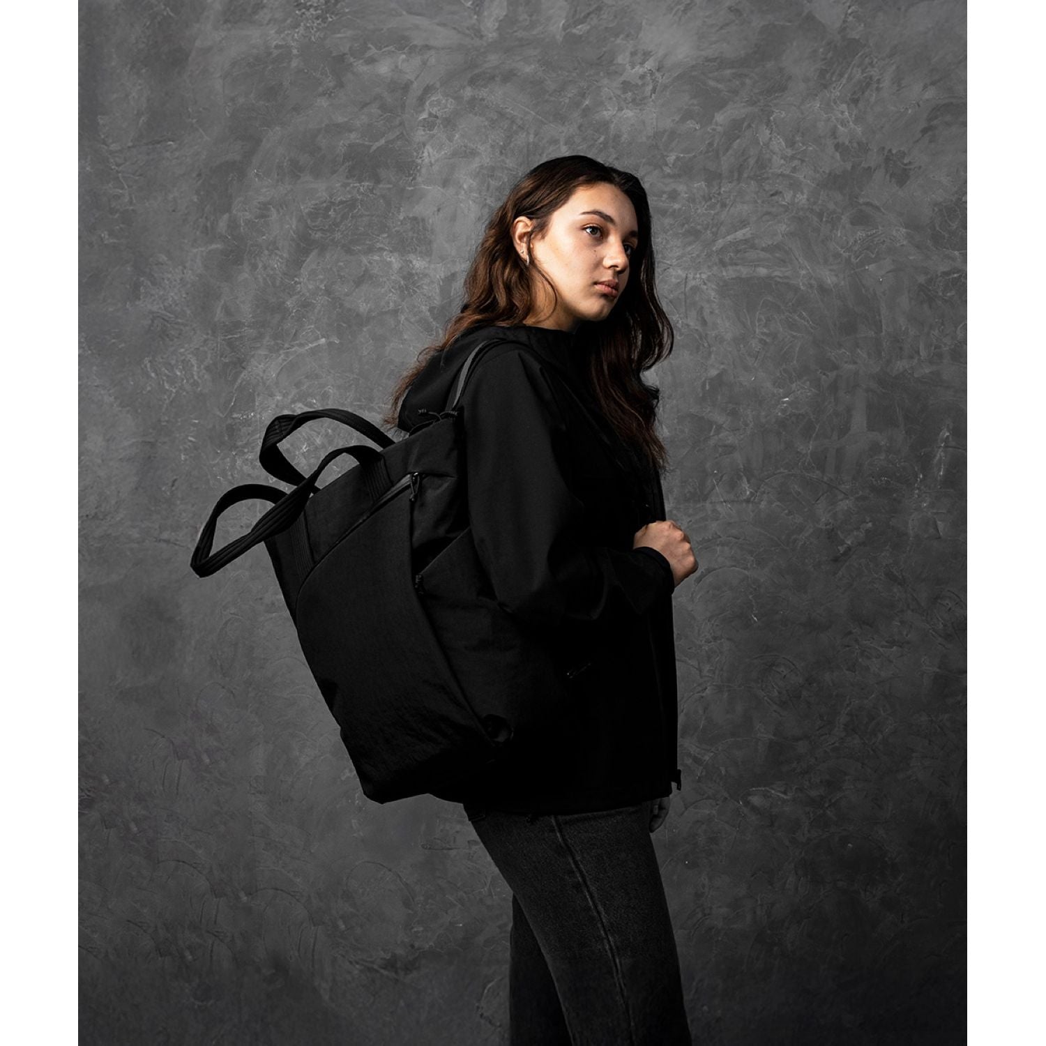 ALPAKA Flow Tote Pack