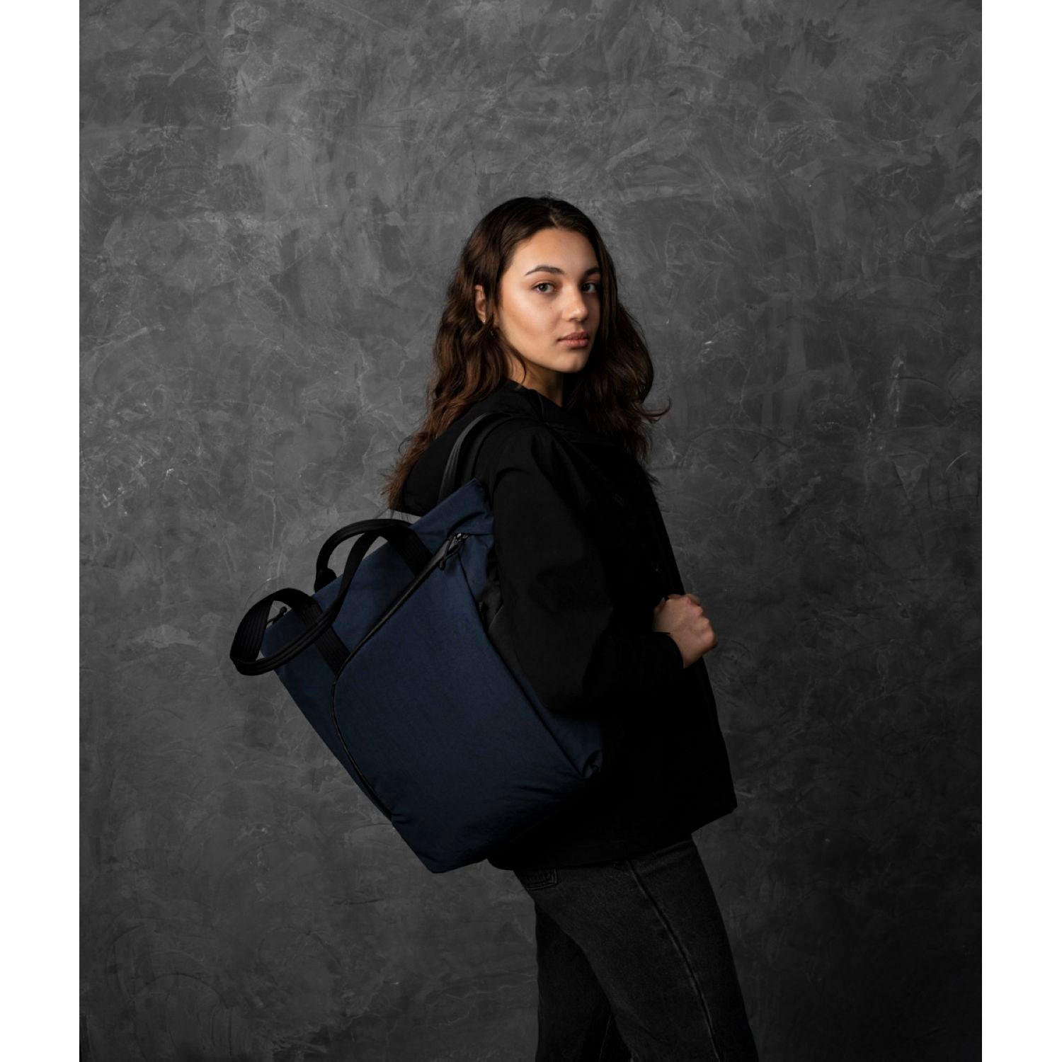 ALPAKA Flow Tote Pack