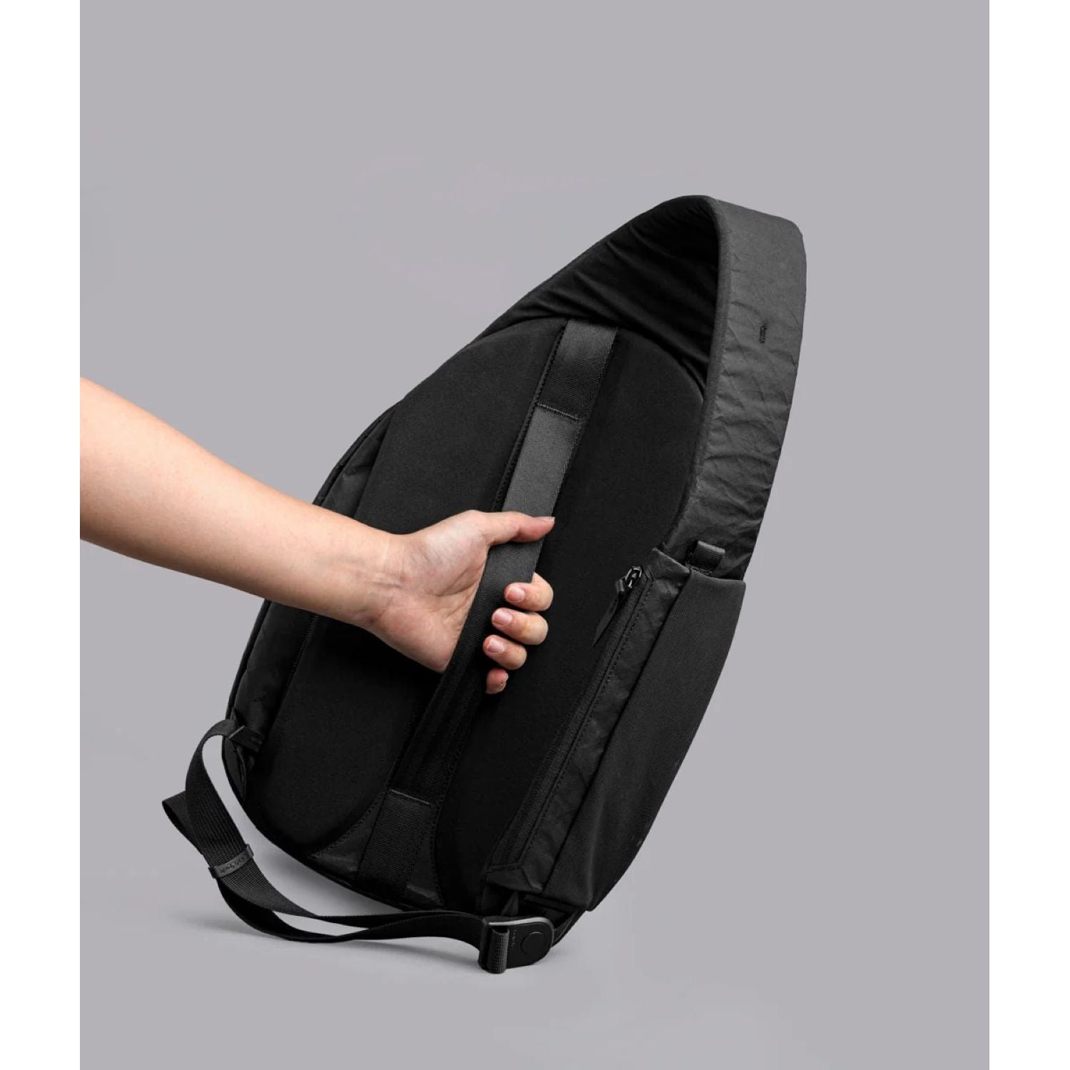 ALPAKA Metro Crossbody Left Shoulder