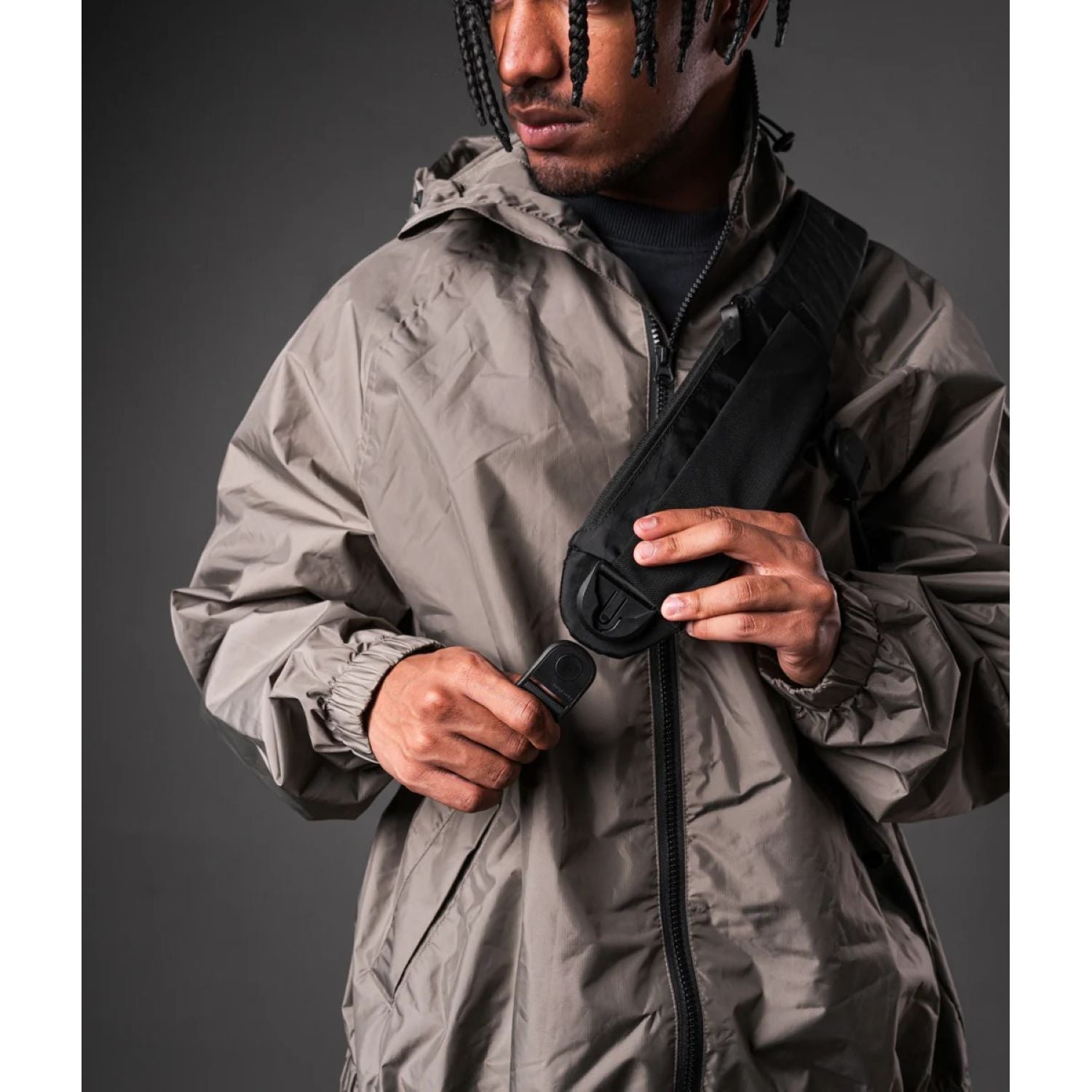 ALPAKA Metro Crossbody Left Shoulder