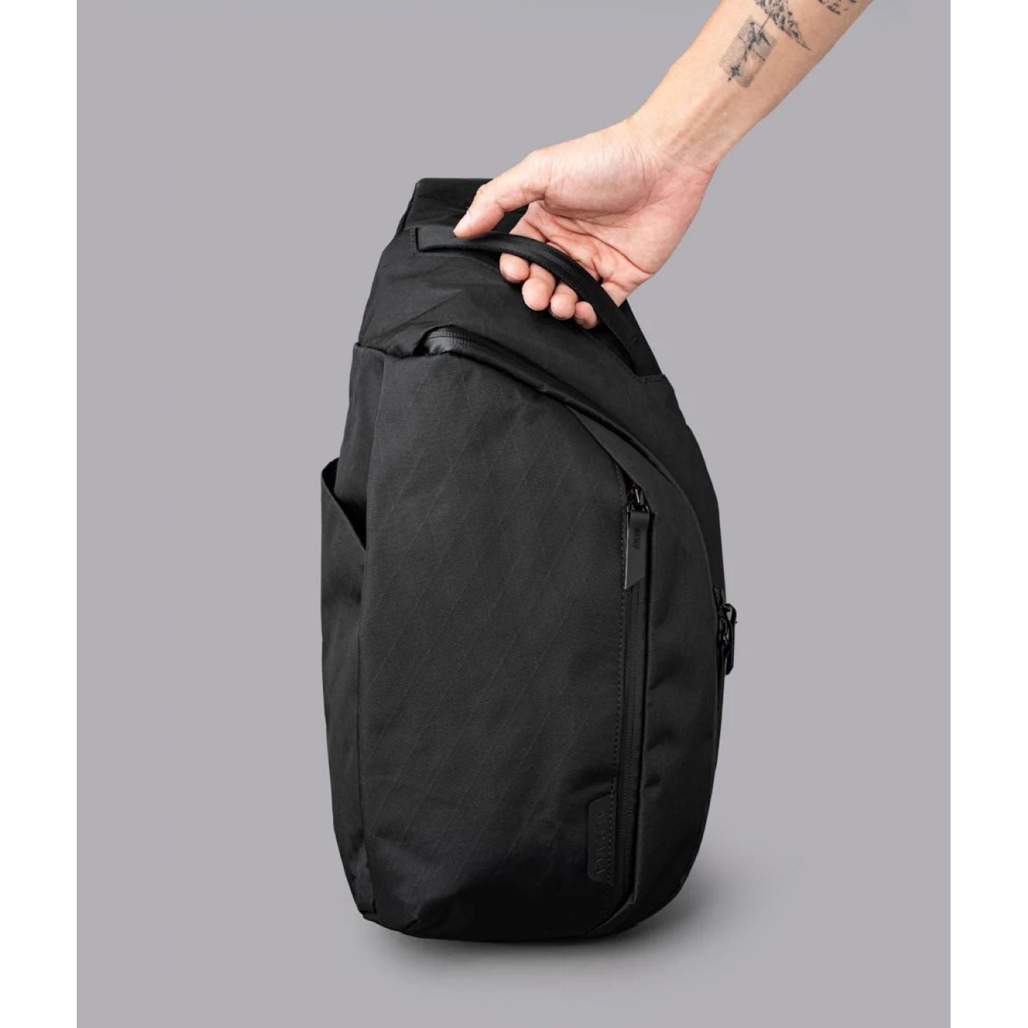 ALPAKA Metro Crossbody Left Shoulder