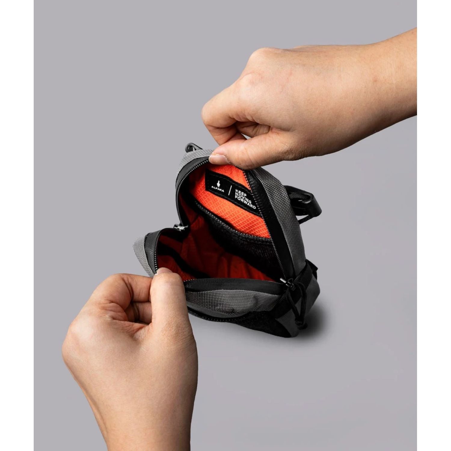 ALPAKA Modular Shoulder Pocket Max