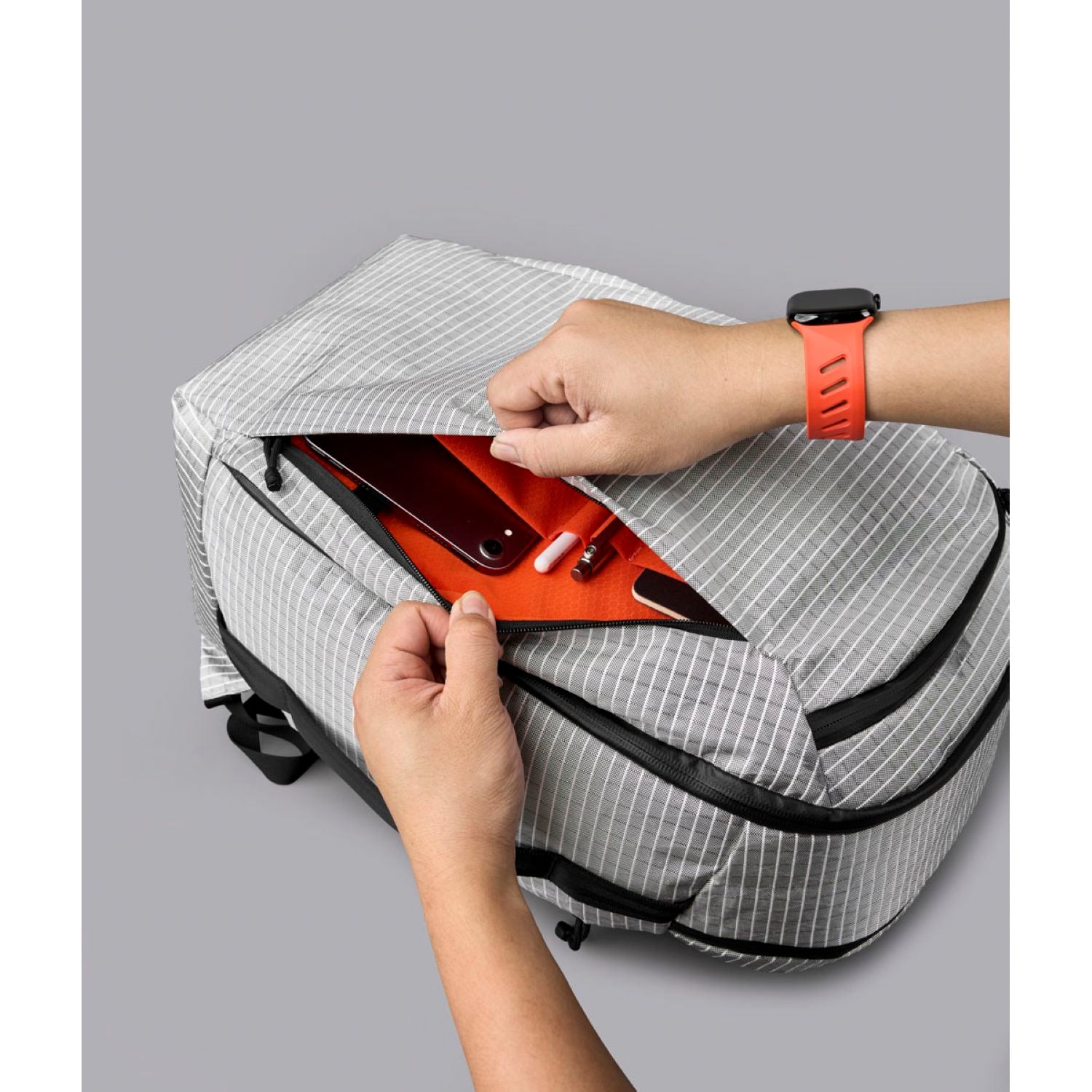 ALPAKA Traverse Backpack 30L
