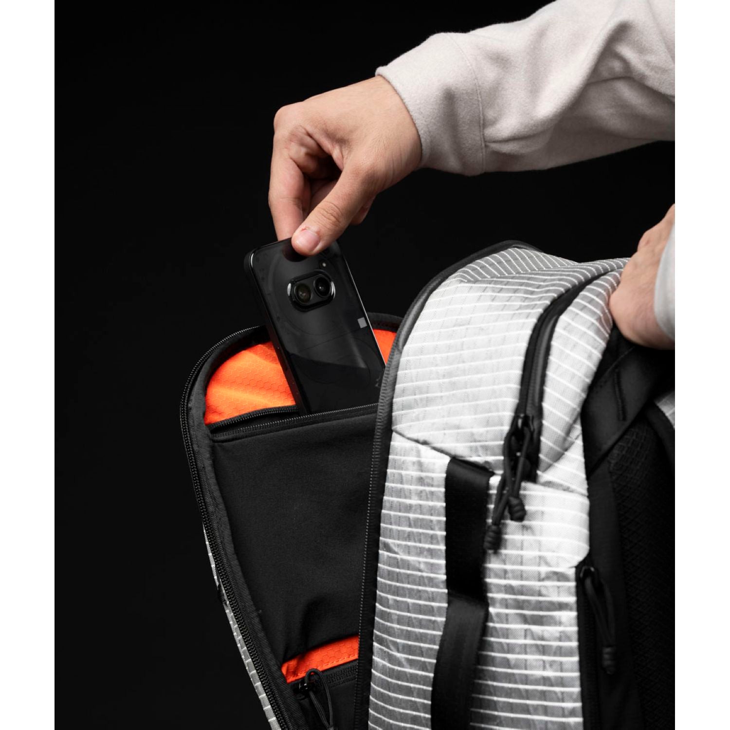 ALPAKA Traverse Backpack 30L