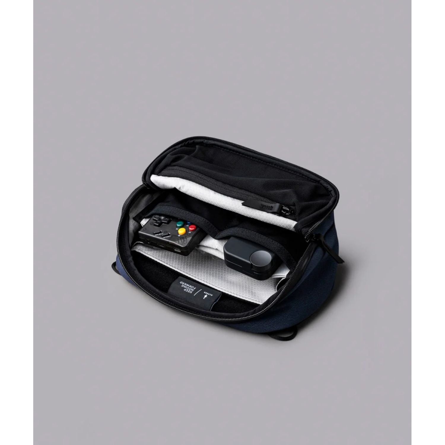 ALPAKA Vertex Pouch Mini 2L