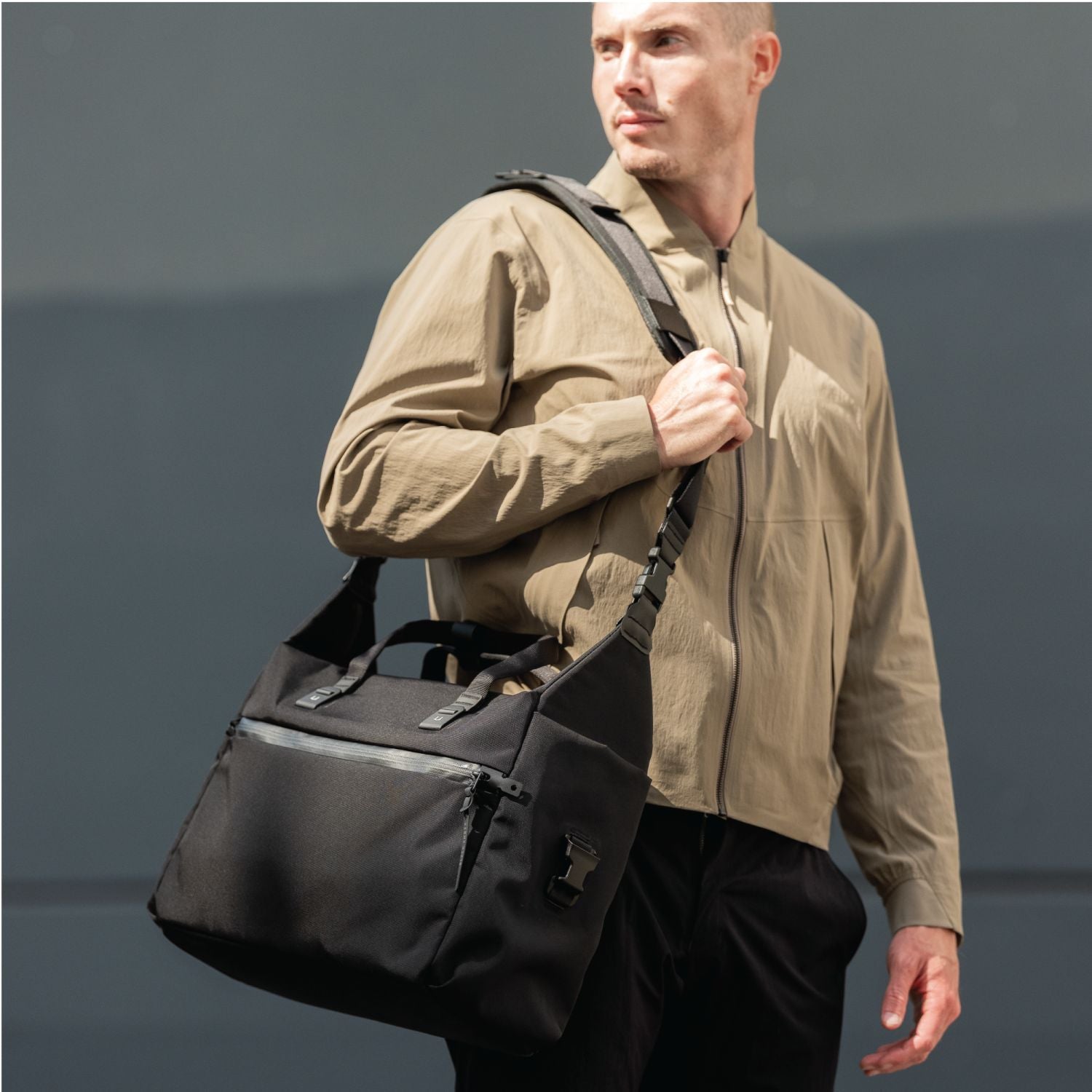 Black Ember WPT 16" Shoulder Tote Embertex PFAS Free 20L