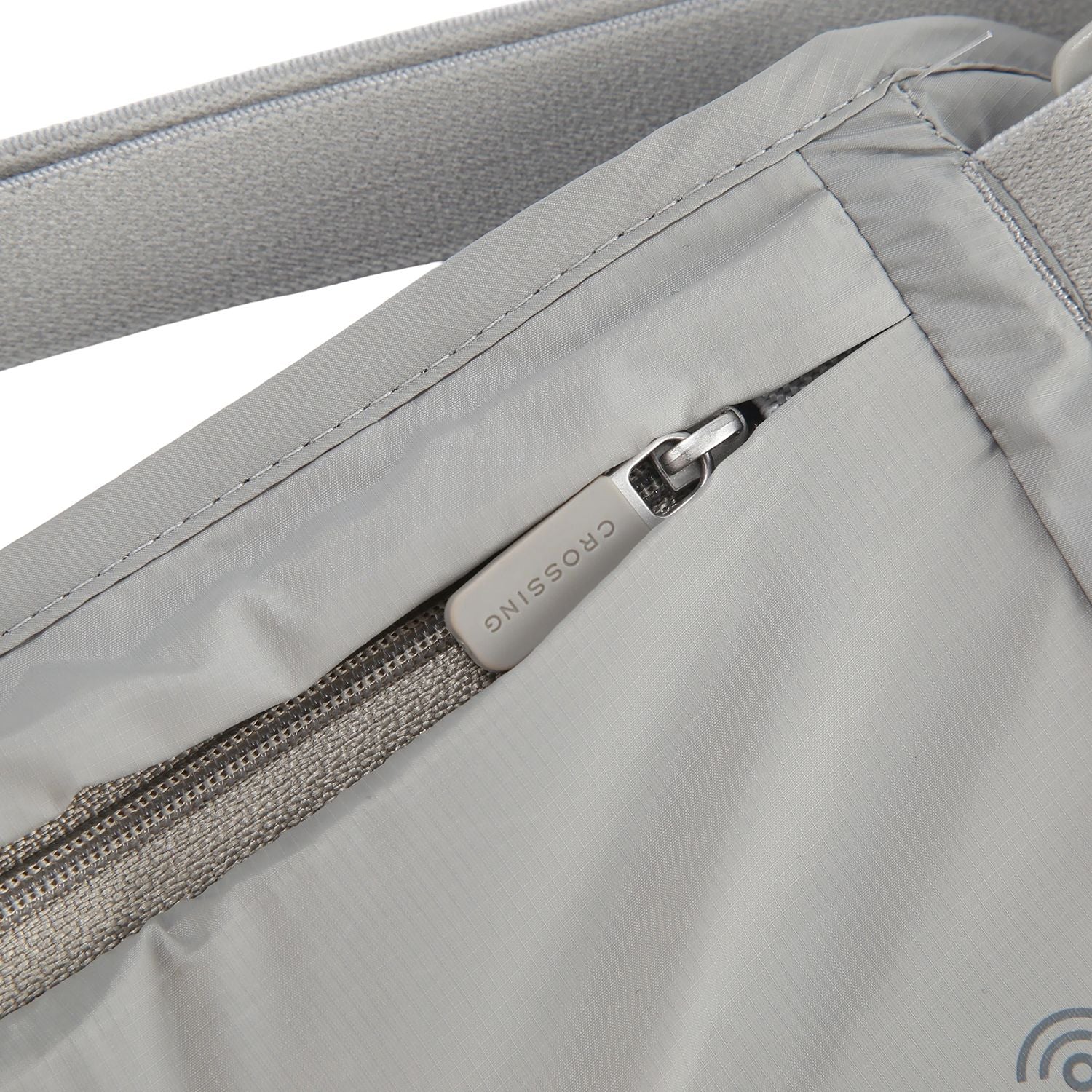 Crossing Waterproof Ripstop Nylon RFID Blocking Travel Waist Wallet