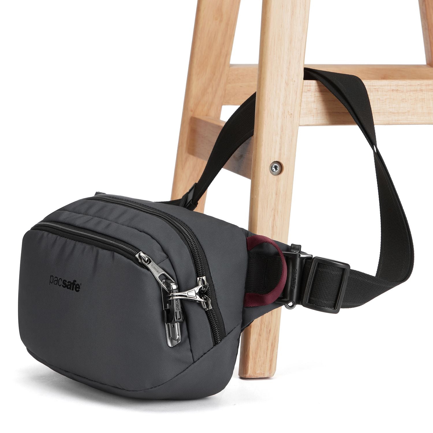 Pacsafe Vibe 100 Anti-Theft Hip Pack (SA)