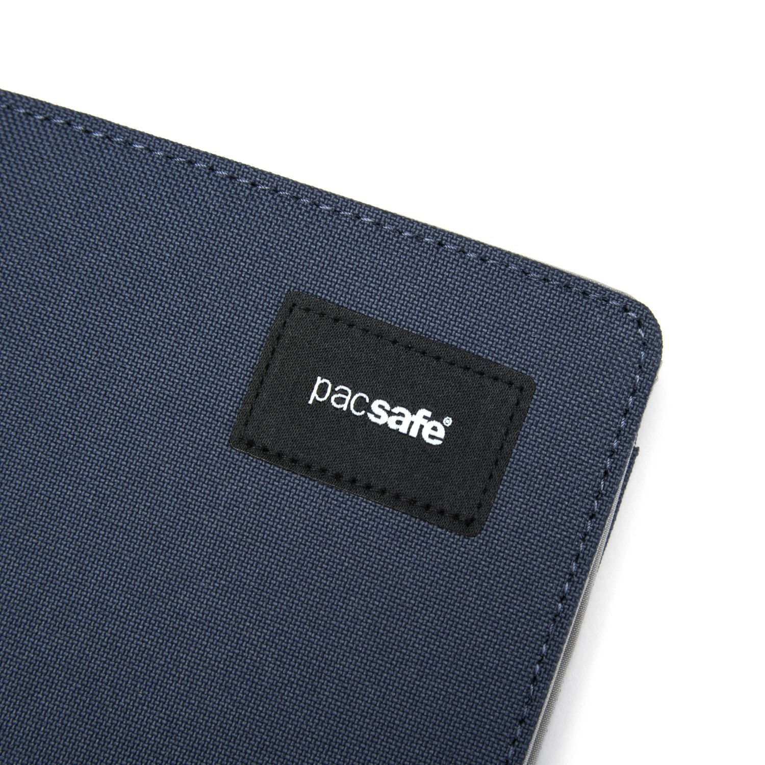 Pacsafe Rfidsafe RFID Blocking Bifold Wallet