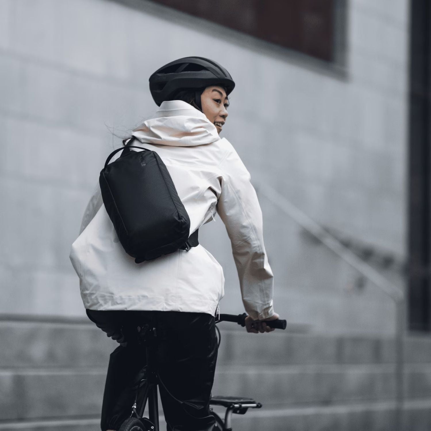Thule Tact Sling 8L
