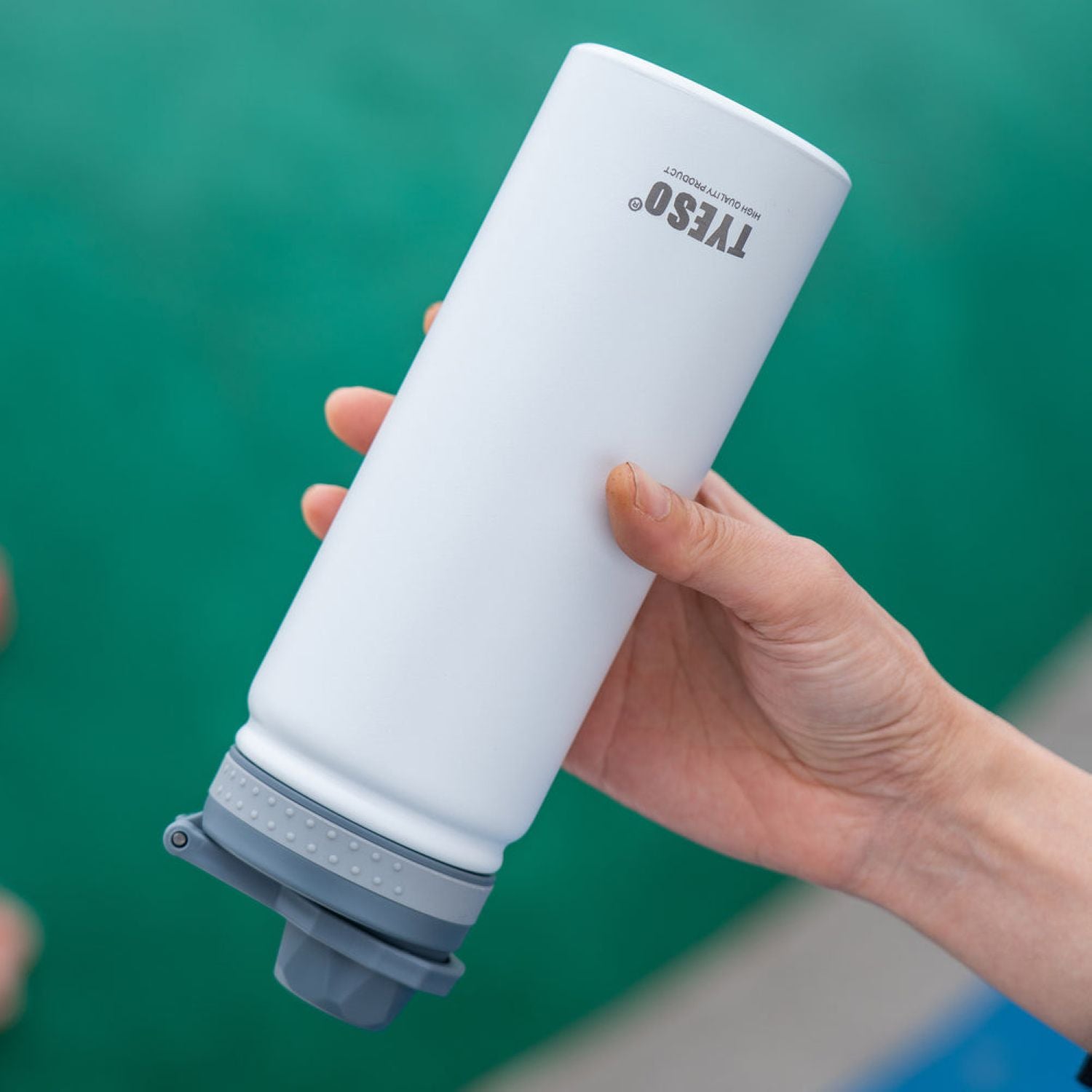 Tyeso Revive (Matte) S/S Vacuum Insulated Bottle With Handle 750ML