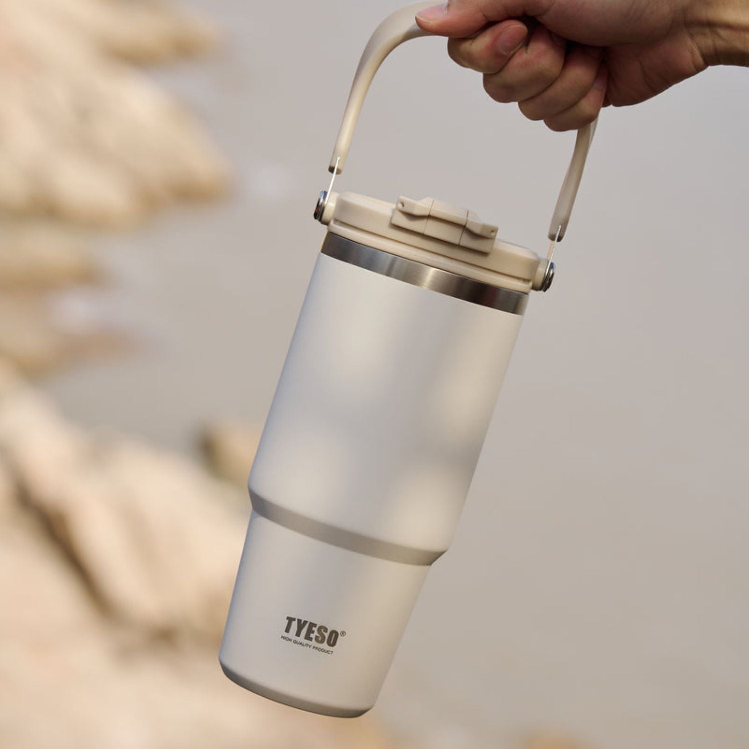 Tyeso Roam 2.0 Leakproof 2 In 1 Sip & Straw Lid S/S Vacuum Insulated Tumbler With Handle 750ML